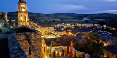 Puebla de Sanabria se impone en el concurso navideño Ferrero Rocher y será el pueblo mejor iluminado de España